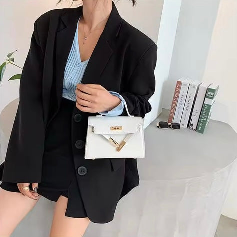Mini Sac de Luxe – L’Élégance à Portée de Main